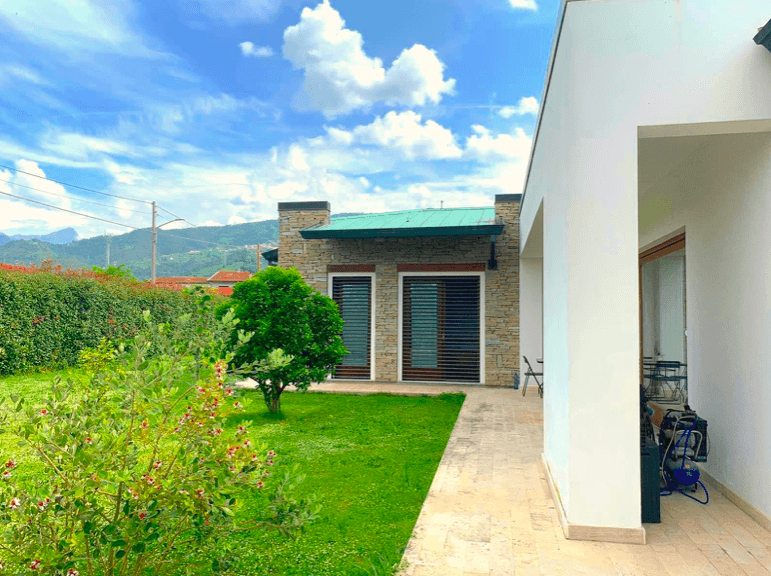 Villa en Montignoso