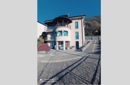 Villa en Maslianico
