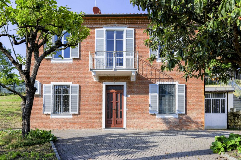 Detached house in Cocconato