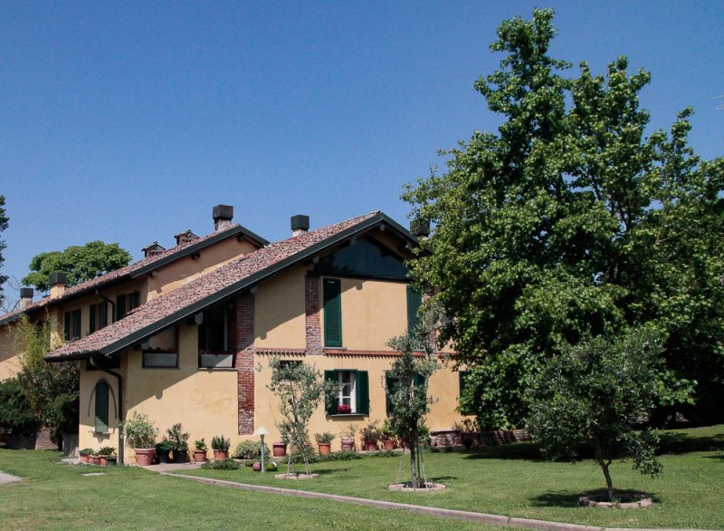 Einfamilienhaus in Pieve Emanuele