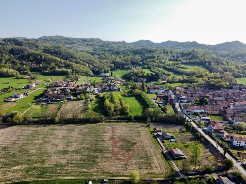 Building plot in Lauriano