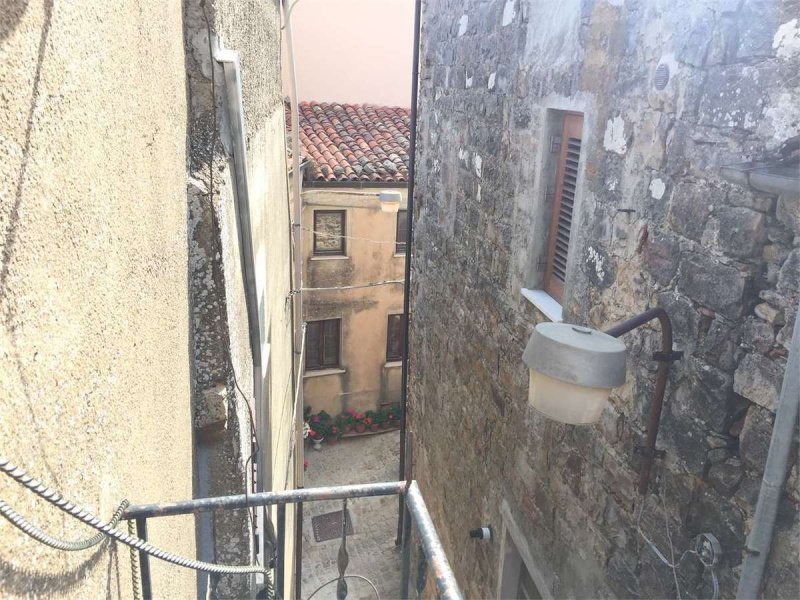 Detached house in Geraci Siculo