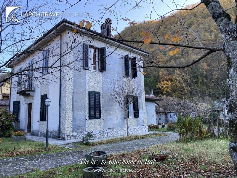 Maison à Licciana Nardi