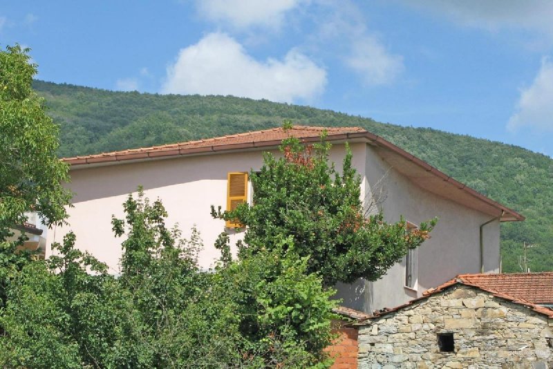 Doppelhaushälfte in Licciana Nardi