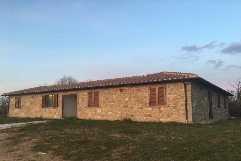 Huis in Passignano sul Trasimeno