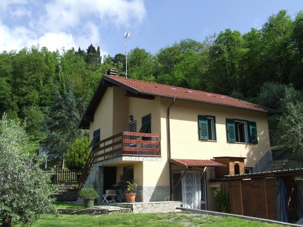 Huis op het platteland in Castiglione Chiavarese