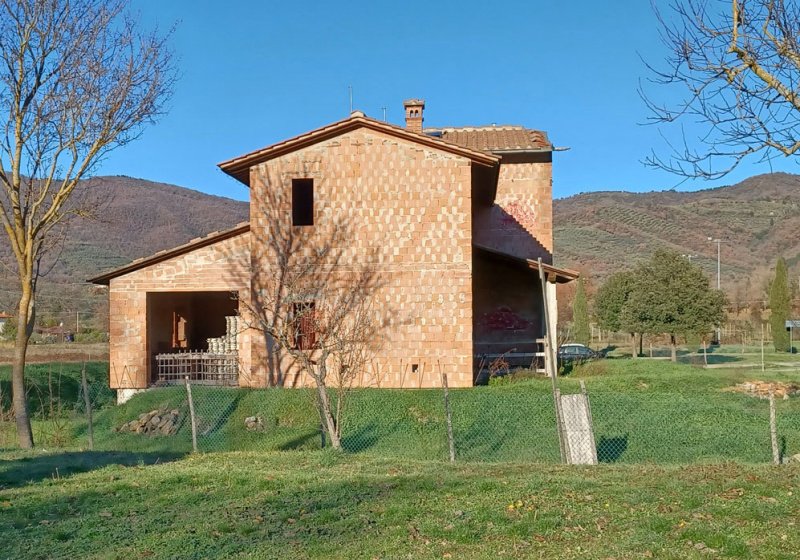 Casa di campagna a Castiglion Fiorentino