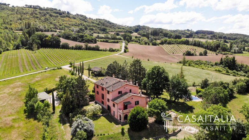 Villa in Montone