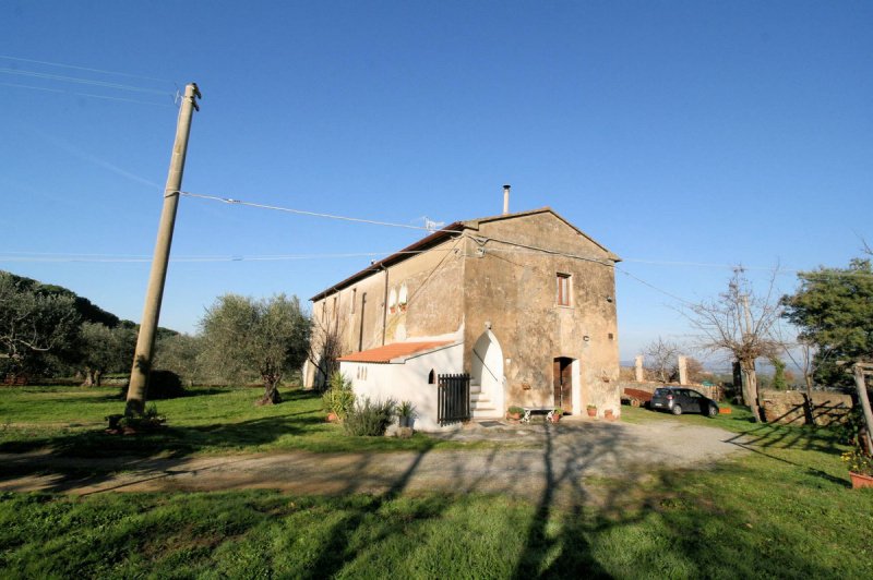 Ferme à Scarlino