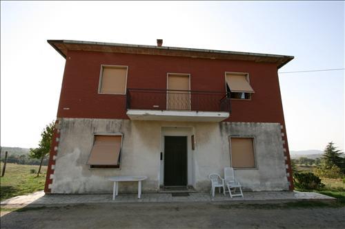 House in Trequanda