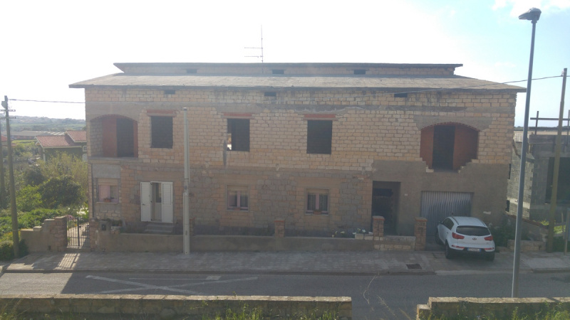 Casa independiente en Flussio