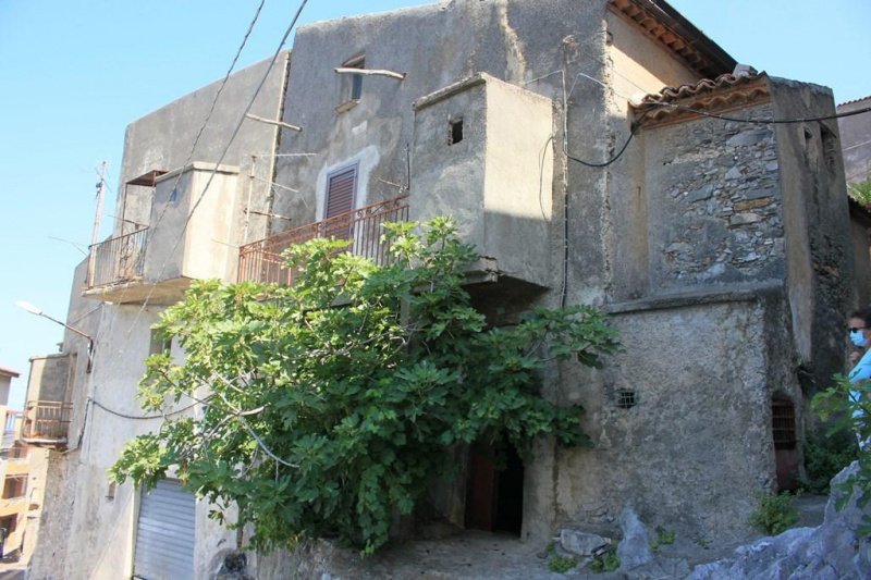 Einfamilienhaus in Grisolia