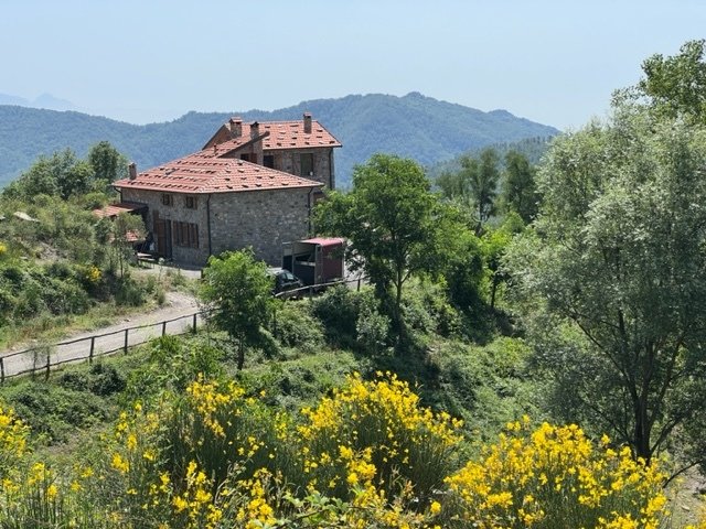 Klein huisje op het platteland in Borghetto di Vara