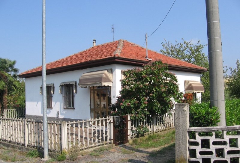 Casa independiente en Mombercelli