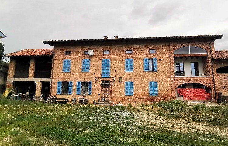 Cabaña en Montegrosso d'Asti