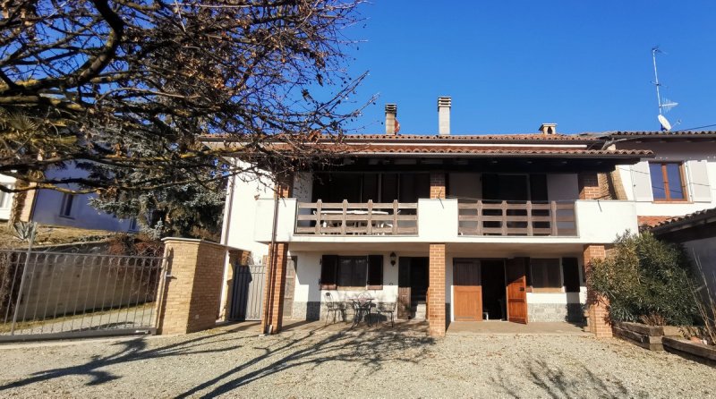 Casa semi-independiente en Mombercelli