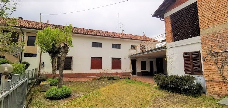 Casa semi-independiente en Mombercelli