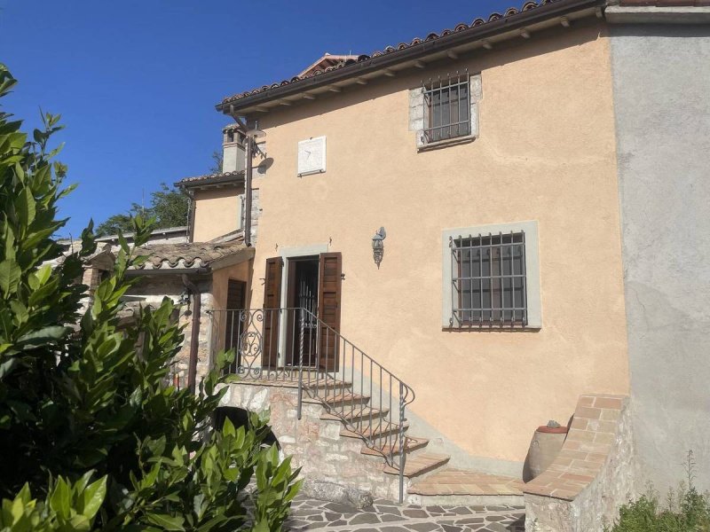 Einfamilienhaus in Cerreto di Spoleto