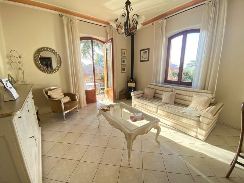 Apartment in Paciano