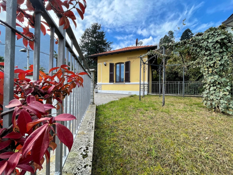 Detached house in Argegno