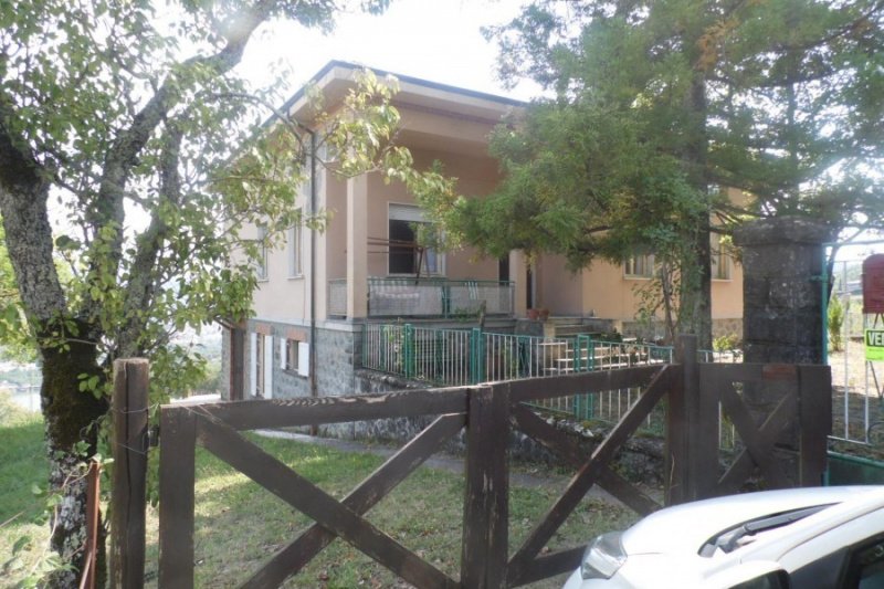 Villa à Castelnuovo di Garfagnana