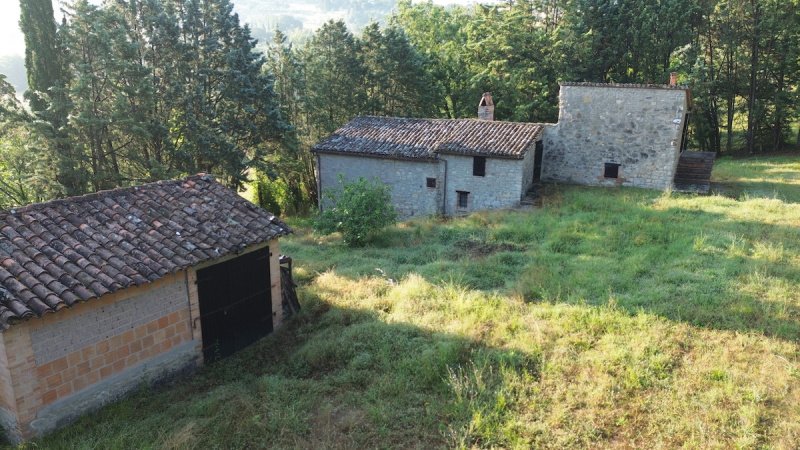 Сельский дом в Монте-Кастелло-ди-Вибио