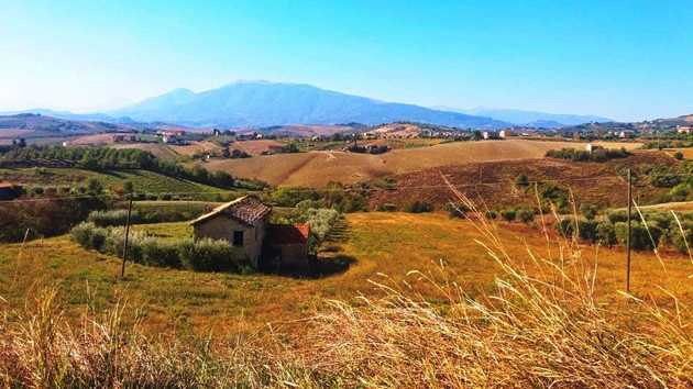 Huis op het platteland in Appignano del Tronto