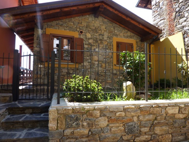 Huis in Nebbiuno