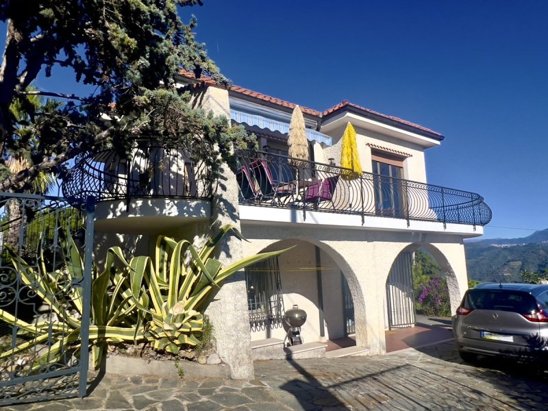 Einfamilienhaus in Camporosso