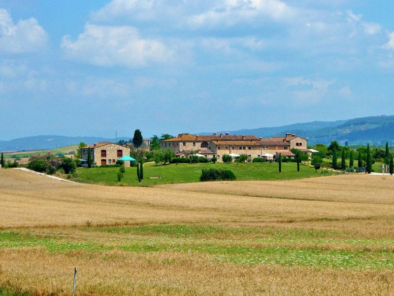 Klein huisje op het platteland in Asciano