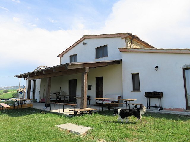 Casa de campo en Apiro