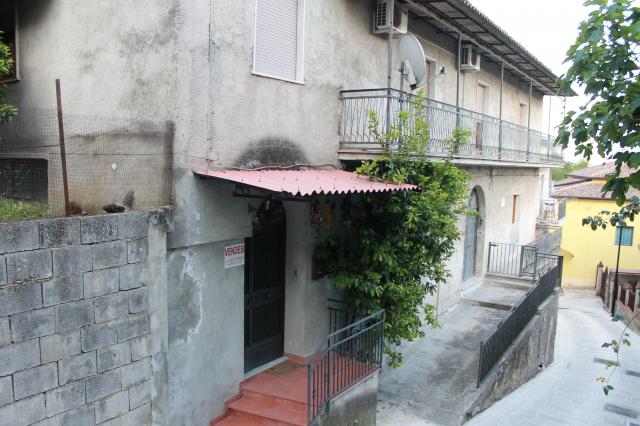 Vrijstaande woning in Pontelatone