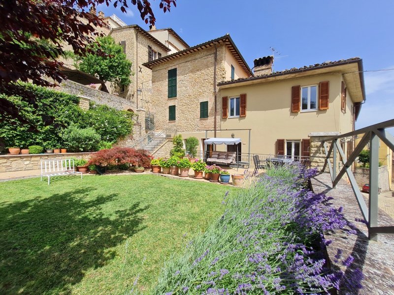 Casa em Monte San Martino