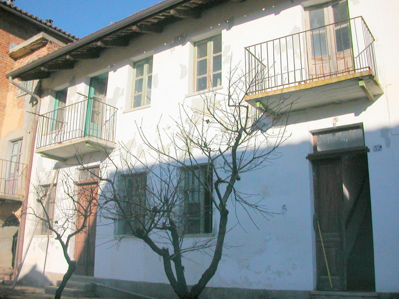 Doppelhaushälfte in Mombercelli