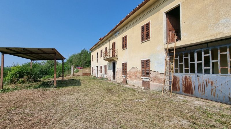 Casa independiente en Vigliano d'Asti