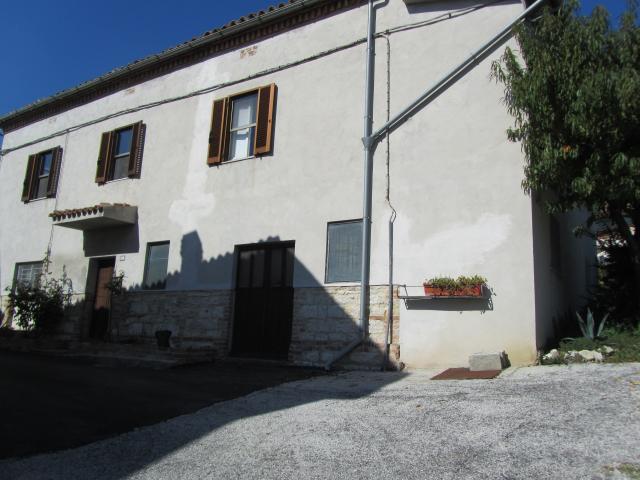 Landhaus in Fabriano