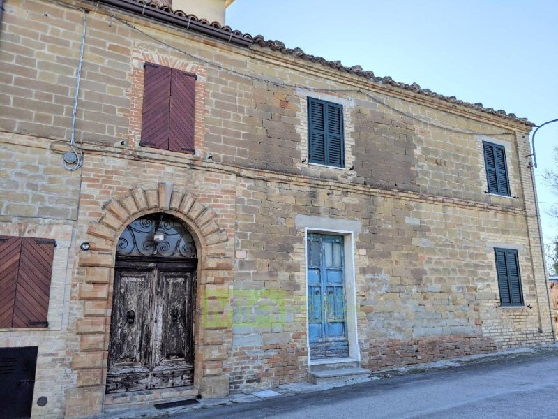 Vrijstaande woning in Monte San Martino