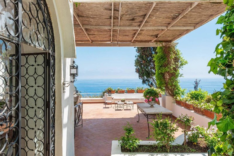 Casa semi-independiente en Capri