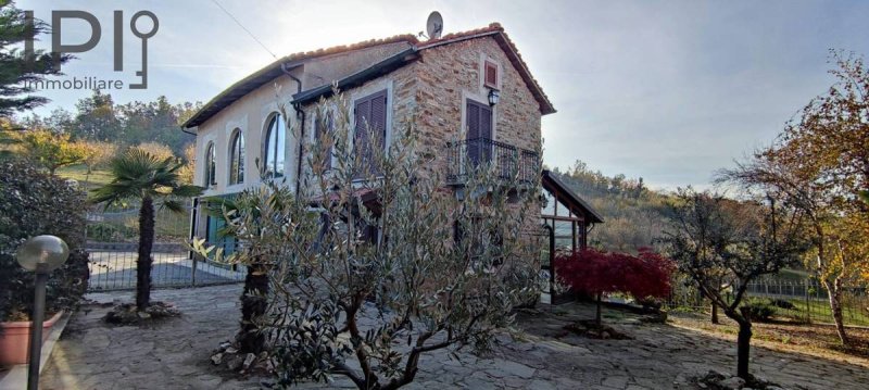 Haus in Acqui Terme