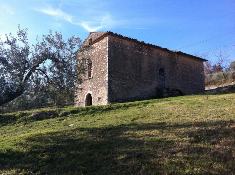 Farmhouse in Campoli Appennino