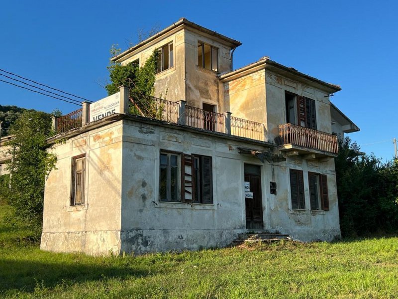 Villa en Broccostella