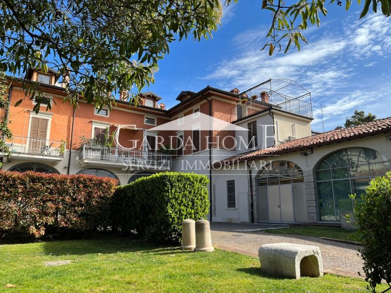 Historic apartment in Desenzano del Garda
