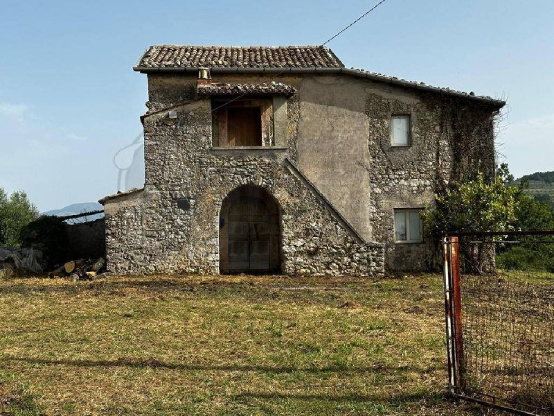 Klein huisje op het platteland in Rocca d'Arce