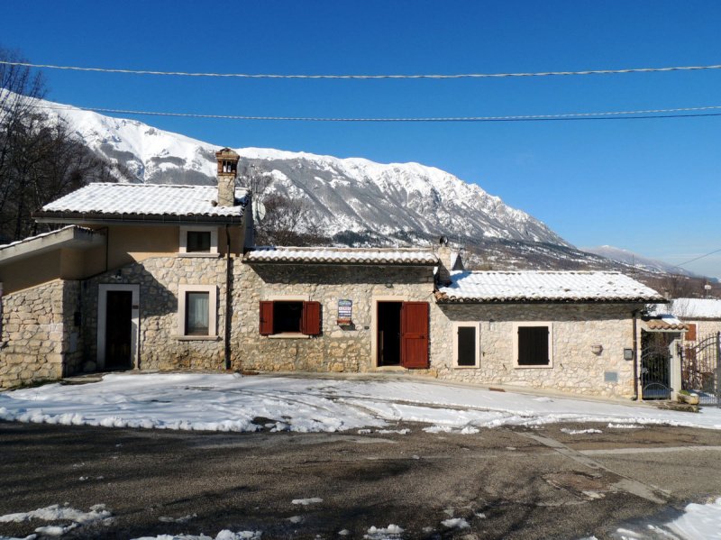 Casa independente em Sant'Eufemia a Maiella