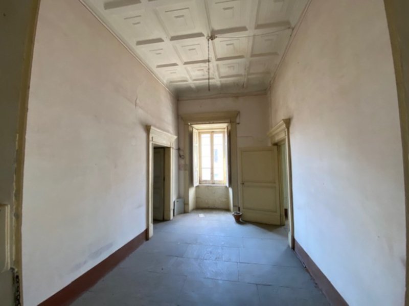 Historic apartment in Agnone
