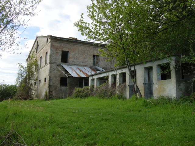 Huis op het platteland in Falerone