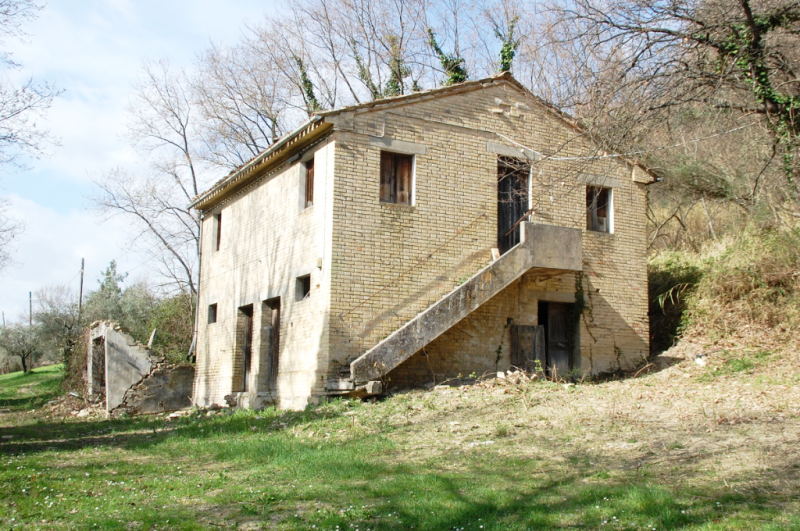 Landhaus in Massa Fermana