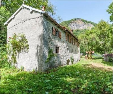 Huis in Monchio delle Corti