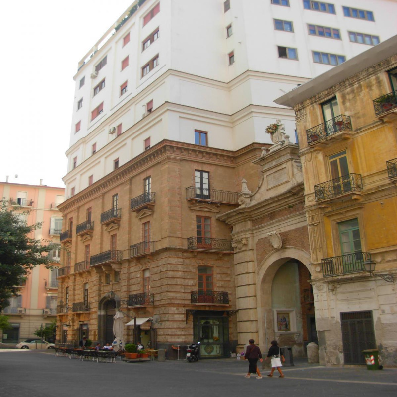 Apartamento histórico en Salerno