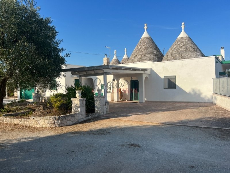 Country house in Cisternino
